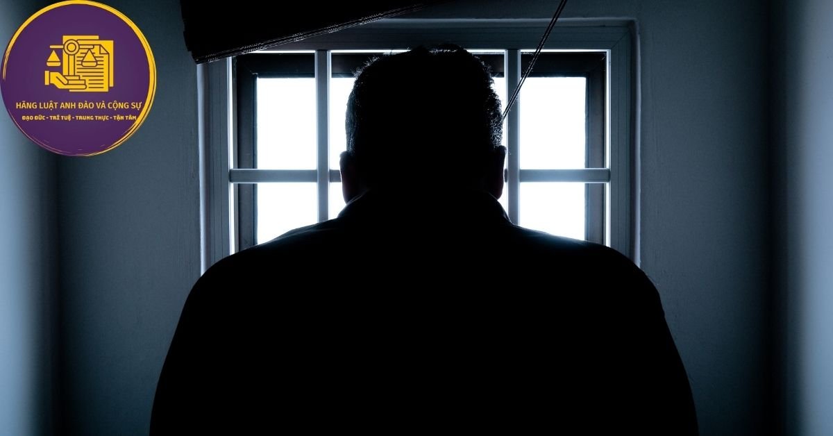 quyết định truy tố