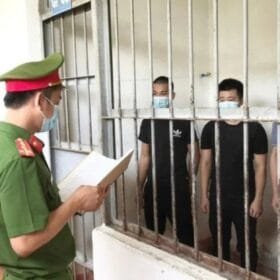 tạm giam thì có được đi thăm không